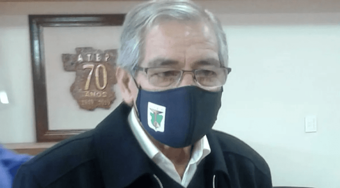 ATEP pide vacunar a los 35 mil docentes para retomar las clases presenciales