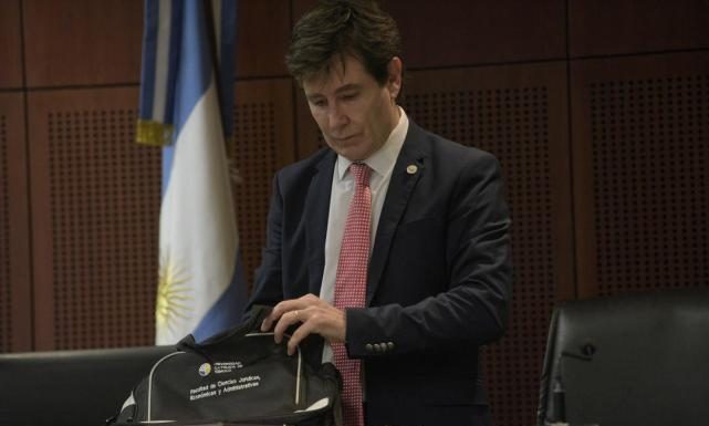 Destitución del juez Pedicone | Es una cuestión de gravedad institucional señalan los sectores opositores