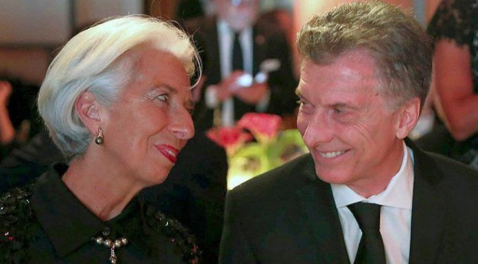 Gobierno presentó la denuncia penal contra Macri por el acuerdo con el FMI