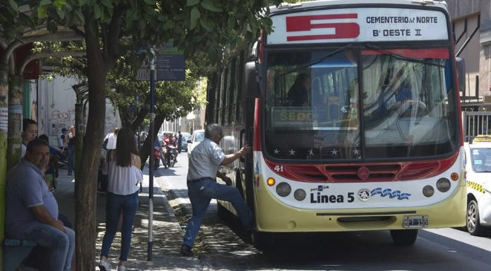 Terminó el paro de los choferes y el servicio se reanuda con normalidad