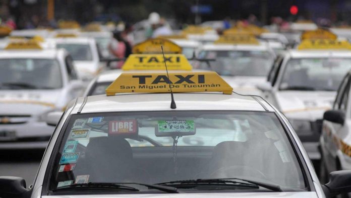 Taxistas |Piden subir tarifa más del 50% y harán cortes de ruta protestando por el aumento del GNC