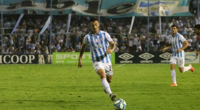 Mercado de pases | Club brasilero estaría interesado en Augusto Lotti
