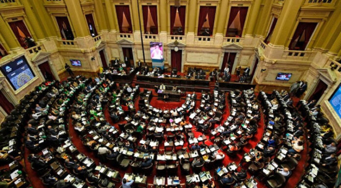 Diputados tratarán desde hoy la reducción de la jornada laboral