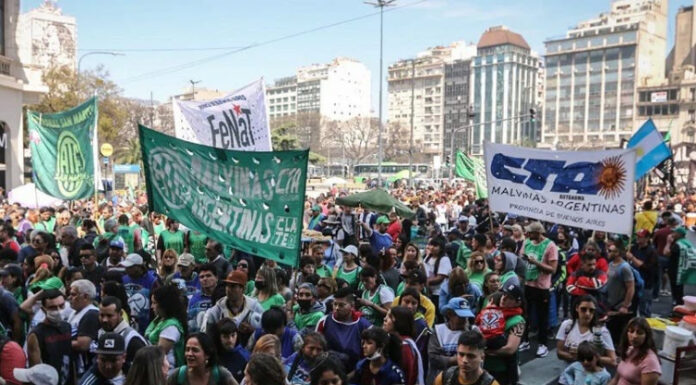 Paritarias | Los gremios empiezan a reclamar la reapertura de las negociaciones