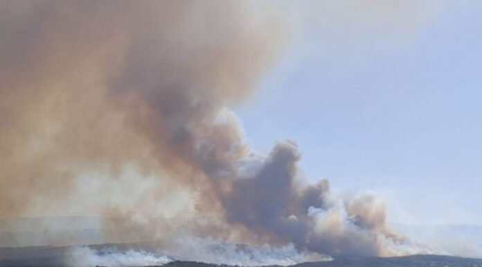 Incendios en Córdoba: rotó el viento y hay evacuados en Cabalango