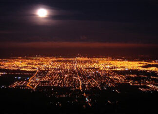 Entre nubes y postales únicas, así se vivió la impactante “Luna de Sangre” en Tucumán Luna de sangre